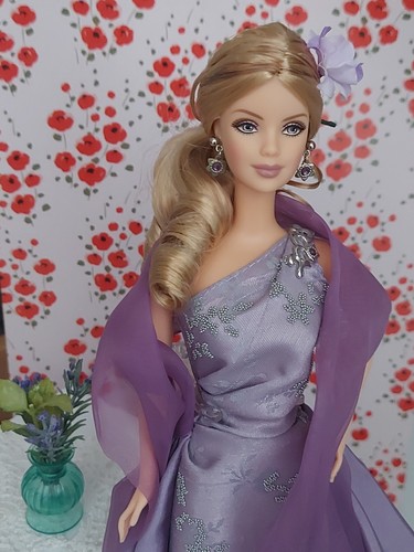 Barbie 2003 collector - collector, edition