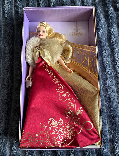 Barbie glamorous gala - barbie,