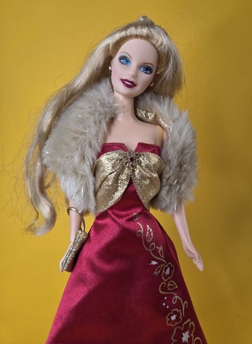 Vintage barbie glamorous - vintage,